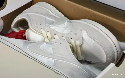Dunk FZ5654-100 Low Nike Milk Coconut 0430
